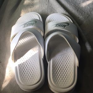 Nike Benassi Duo Ultra Slides